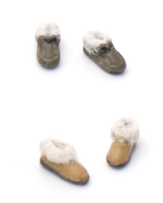 1 48 UGG or L.L.Bean Slippers NEW Stewart Dollhouse Creations